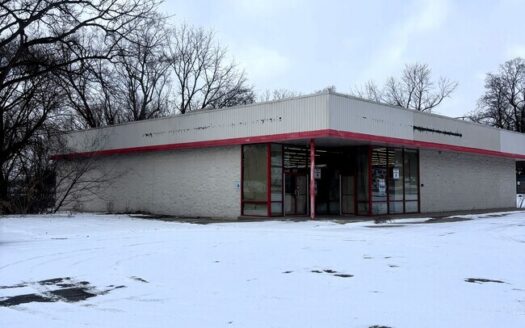 Former Advance Auto Parts