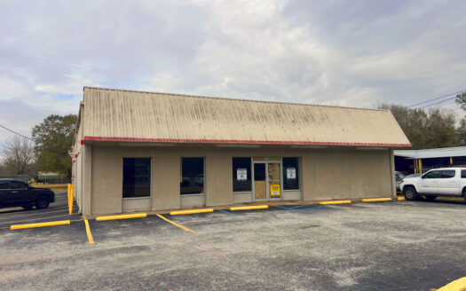 Former Advance Auto Parts