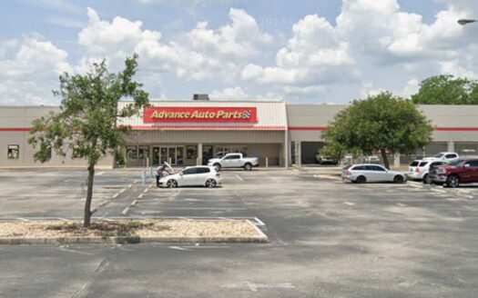 Former Advance Auto Parts