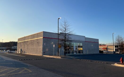 Former Advance Auto Parts
