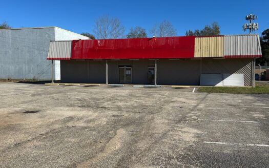 Former Advance Auto Parts