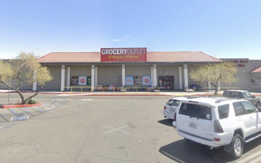 Former Grocery Outlet