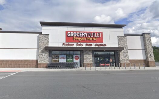 Former Grocery Outlet