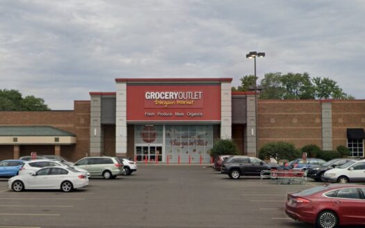 Former Grocery Outlet