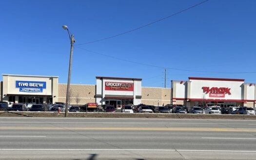 Former Grocery Outlet